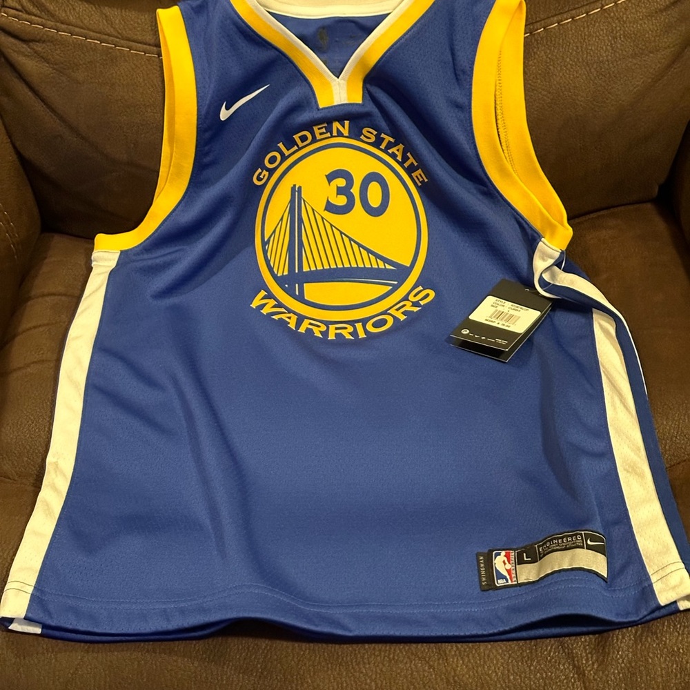 Brand New-Boy’s Curry/Golden State Warriors Jersey. Size L